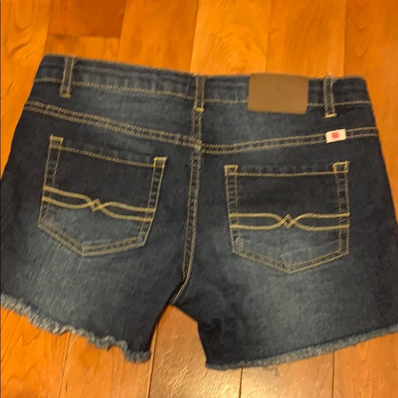 jean shorts - Picture 2 of 2